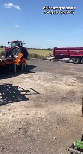 Day in the life of a 19 year old farmer first week on the job! Come learn with me as i go through harvest!  #farm #farmer #womenfarmer #womencanfarm #farming #harvest #caseih #agriculture #richardwestern #tractor #combine #wheat ##