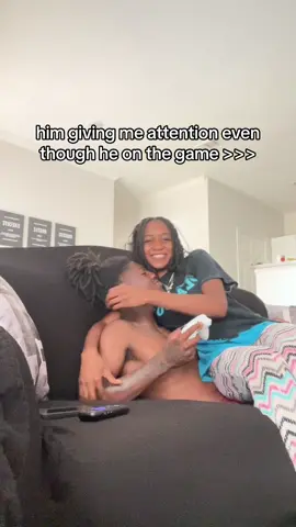 you love me 🙃 #marandtrin #xoxotrin0 