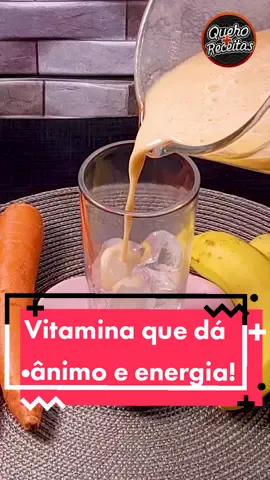 Vitamina saudável de cenoura e banana que aumentará sua energia e fará você feliz #receitarapida #vitamina #queromaisreceitas #animo #smoothie #cenoura 
