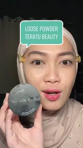 Galagi 10/10 kalo ini mah 1000000/10 karna bener2 sebagus itu😭 dah cobain sendiri deh gais. Aku aja dah abis satuu ni @TERATU BEAUTY #racunsukma #teratubeauty #gentleskincare #matteblurset #loosepowder #translucentpowder 