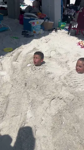 Que relajo #besties #beach #funny 