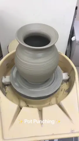 Punch punch clay pots :) #asmr #clay #claypots #clayasmr #clayart #pottery 