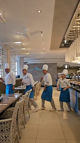 Our Tiktok game is on! Sea Breeze dancing chefs every night at 7:00 PM and 8:00 PM. 😍 #Seabreezecafe  #HenannRegency #dancingchefs #Henann #HenannBoracay  #HenannHopping #buffet 