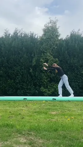 Wer mir vom 9. Juli bis zum 13. Juli folgt dem folge ich zurück 🤸🏼‍♂️🫶🏻#gymnastics #turnen #sports #fyp #Summer #fypage #airtrack #viral #fypage 