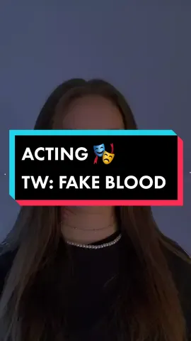 TW: FAKE BLOOD ⚠️⚠️ ⚠️ AN MEINEM HALS IST NUR BLUSH! UM ES REALISTISCHER DA ZU STELLEN ⚠️ ACTING 🎭 #twfakeblood⚠️ #acting #LENAUNDMELO #fypシ #lenaundmel0 #lenaundmeloacting #lenaundmeloaugenkontakt #viral #fy 