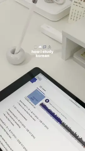 how to study korean 🎧 ↴ ▹ grammar: - Talk To Me In Korean books ━ the first two have casual & useful grammar so i do short writing sessions. the workbooks are amazing for practicing the website’s lessons! - TTMIK website ━ they have audio lessons with explanations + the native pronunciation of things! i follow these & use the workbooks ▹ vocabulary: - Howtostudykorean.com ━ tons of vocab! each lesson has grammar explanations too but the author isn’t native so I mainly focus on the vocab  - quizlet ━ i make flashcards after writing down the vocab and do active recall a few times! (tip: you can search for other people’s flashcard sets too!) #studygram #kpopstudygram #univlog #studymotivation #studyhack #studywithme #koreanaesthetic #studymood #universitystudent #notetaking #studyaesthetic #collegestudent #studynotes 