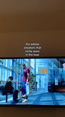 The other vintage Adidas Original that Richie wore in season 1! Available on Ebay!  . . #thebear#thebearfx#huluoriginal #thebearrichie #adidas#adidasoriginals #seriestiktok #fashiontiktok #ebonmossbachrach 