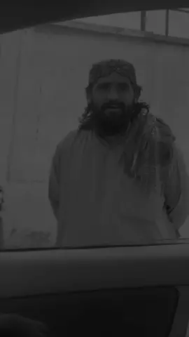 من لا يحس بقيمتك و انت موجود  ‏ماهو بناشد عنك لا صرت غايب #قصايد #شعر #خواطر #عتب #باكستاني #اكسبلور 