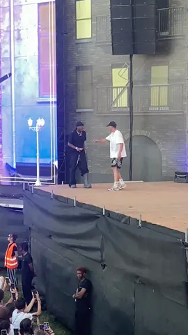 Nobody was hurt ! @The Slump God @Openair Frauenfeld #stagedive #openairfrauenfeld #frauenfeld #concert #travisscott #utopia #playboycarti #destroylonely #kencarson #opiumlabel #fy #fyp #fypシ #viral #viralvideo 