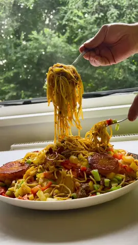 اموزش آشپزی مهاجر طرز تهیه ماکارونی 🧑🏼‍🍳🍝🇦🇫#CapCut #afgfood #afghanfood #ashpazi #mhajer #qhabli #barger #kababbadenjansya #palaw #morgh #ashak 