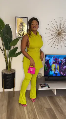 Review de Terrasse #2 #terrasseplacedarmes ❤️ . . . #Foodie #terrasse #montreal #FoodLover #datenight #fyp 