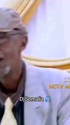 #HESO #QARAMI #SOMALIA #somalimusic #1milyan #fouryou #soomalitiktok #tiktok #music #fyp 