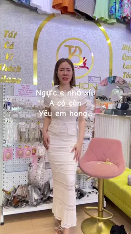 #xuhướng ngực em nhỏ xíu anh có còn yêu em ko ? #xuhướng #xuhướngtiktok2023 #tbfashion #xuhuong24gioqua #GamingOnTikTok 