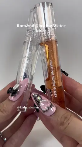 Rom&nd Glasting Water Gloss ✨🍰☁️ Get it in @OLIVE YOUNG Global App and get 5% off using my code “KIZHA28” ❤️ #romand #romandglastingwatergloss #romandlipgloss #lipgloss #kbeauty #oliveyoung #oliveyoungaffiliate #oliveyoungglobal 