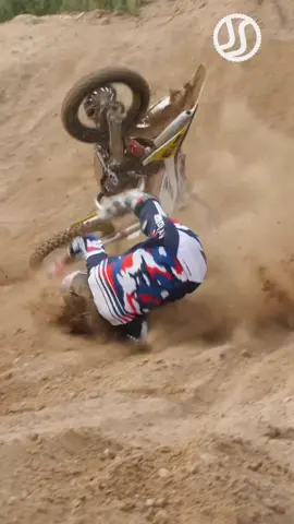 Don't miss #DirtBike #Fails Compilation #12 on Youtube ☠️😱 • #Enduro #motocross #dirtbikefails #crash #fail #hardenduro #extremeenduro #dirtbikes #moto 