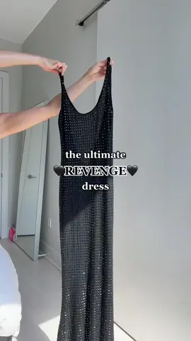 wait for the back of the dress😮‍💨😮‍💨😮‍💨 #dress #fashion #style #inspo 