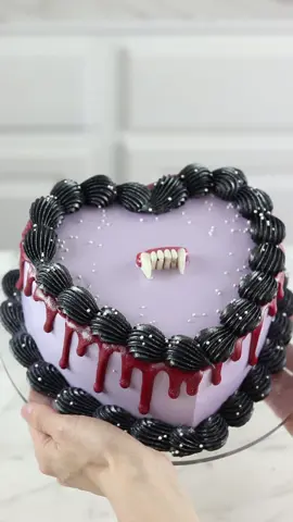 VAMPIRE cake🩸🎂 #oliviarodrigo #vampireoliviarodrigo #cake #caketok #cakedecorating 