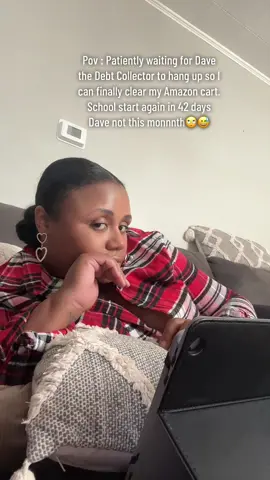 School just got out and already these kids already going back 😫 💰💰#funnyvideos #comedyvideos #funnytiktok #schoolclothesshopping #schooliscomingback 😫📚🚌