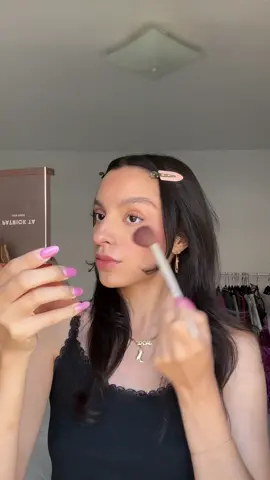 pink girl forever 🎀