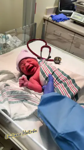 #babyboy #emilianohuitron #baby #amorchiquitito #graciasdios 