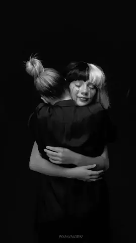 elastic heart - SIA ❤️‍🩹 #sia #elasticheart #fypシ #foryou #fouryourpage 