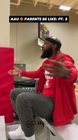 AAU 🏀 PARENTS BE LIKE: PT. 2 AM I LYING? 🤥😂🤣 🎤 @DJI Official  📸 @Elijah Smith  #GrindHouseBasketball #AAU #AAUParents #Comedy #Funny #FYP #foryoupage 