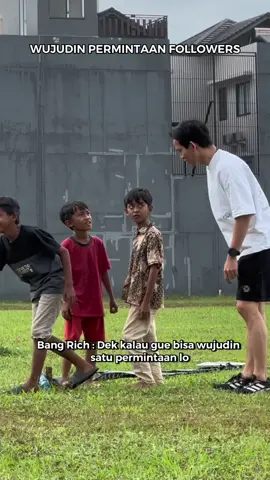 Buat apa anak kecil minta pacar. 