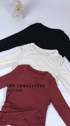 Suitable for casual daily or exercise, vacation or street all seasons💫 You can pair with legging, shorts, skirt or high waist pants or whatever you like💖 #uniqueyogawear #yogawear #uniqueyoga #lenganpanjang #toplongsleeve #topribbed #yogatrainingpants #Bawahansenam #yogaindonesia #igyogaindo #bajusenamyoga #bajuolahragawanita #topyoga #atasanyoga 