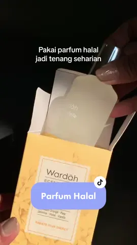 Kalau pakai parfum halal, pakainya jadi tenang #parfumhalal #rekomendasiparfum #WardahScentsation #Scentsation #EDT #BodyMist #Purity #Joyful #Bliss #Peaceful #Passion