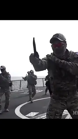 korean navy udt / seal knife fighting drills 😱 #specialforces #army #fypシ #foryoupages #military #militarylife #soldier @Us_military🇱🇷 