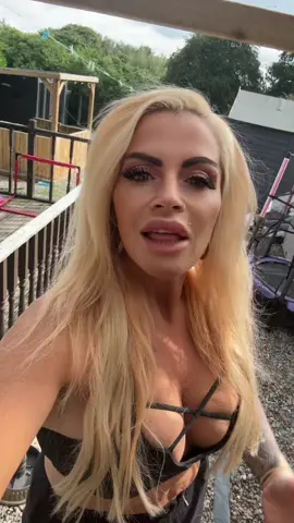 #fypシ #duet #content #fyp #real #ownlane #genuine @Sophie @❤️ shelley ❤️ @1_queen_lou @nickyl_7717 @❤️MrsWilson❤️ 