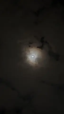 Secandu itu ya #astrophile  #langitaesthetic #videolangit #langitmalam #langitmalamvibes #videobulan #bulan #fyp #videoawanaesthetic 