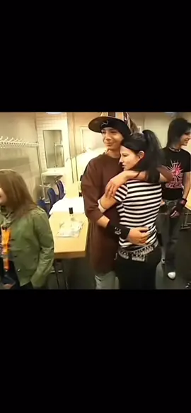 ,,er hat mich gestreichelt‘‘ #TOMKAULITZ 