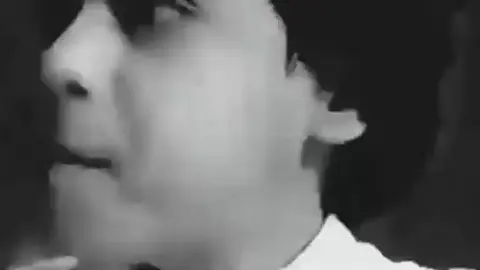 قلبي مثل كرسي الحلاق لارح واحد يجي غيره 💔  #اكسبلور 