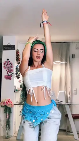 Bellydanceee💚 cr:@Whoxver 