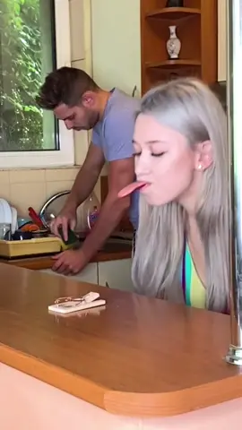 My sister and our mom pranking me (fake tongue and mousetrap prank) alexisfeather #wigofellas #funnyvideos #funny #viral #fyp #foryou #prank #fypシ#alexisfeather