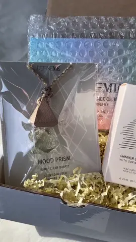 Always giving #ThatGirl⁠ ⁠ Review by @sarah | ugc creator  #smellgood #tipsforgirls #productreview #selfcaresunday 