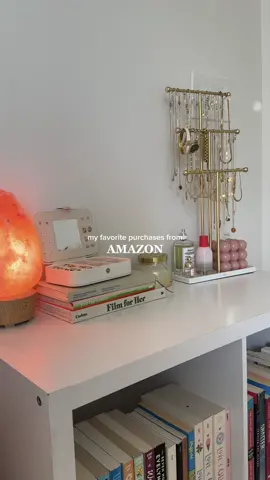 in honor of prime day: here’s my favorite bedroom purchases (all linked on my storefront!!) #amazonfinds #roomdecor #aestheticroom #amazonmusthaves #primeday 