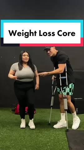 Despite being on crutches right, i still have to make sure @Steph reaches her goals 😤 #WeightLoss #Abs #core #workout  