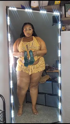 Watch me style my green Lithe Square Toe Heels 🫶🏾💕 #caperobbin  #green #fyp #foryoupage  #foryou 