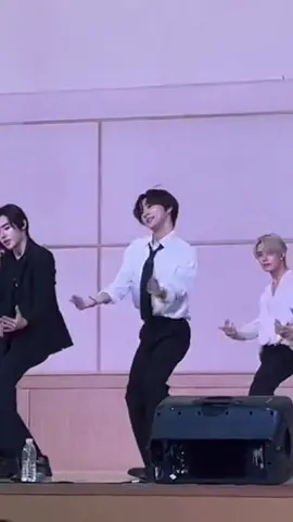 BITE ME (NEW CHOREO) JUNGWON FOCUS #enhypen #engene #jungwon #jungwonehypen #yangjungwon #kpop #엔하이픈 #엔진 #정원 #양정원 #belift #hybe 