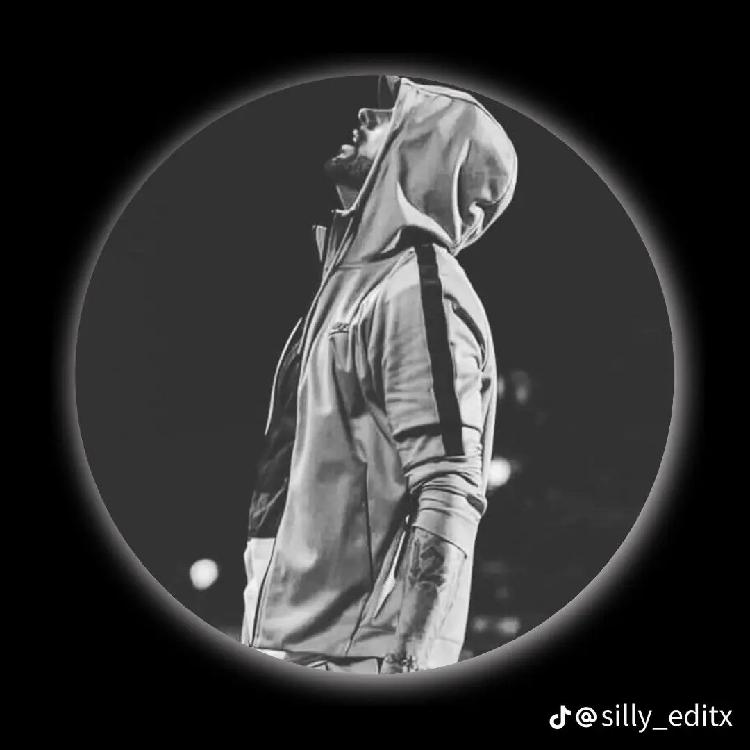 صور غلافك الشخصي للشباب. تابعونا للمزيد من الصور#صور #ملف #الشخصي #ستوريات #♥️ 