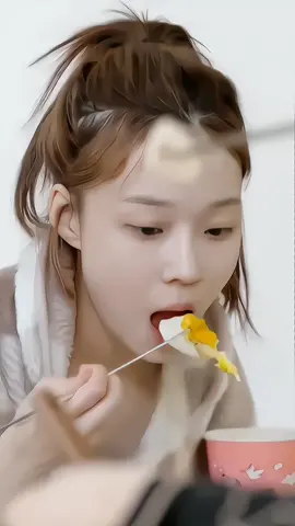 Winter Eating Fancam - winter vers geldii #fyp #keşfet #piesoux#ecse #imnotcool 