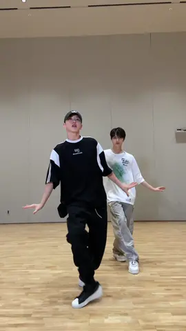#PSYCHO웃음챌린지 😈 with #HOSHI #JUN #SEVENTEEN #PSYCHO #JUN_PSYCHO