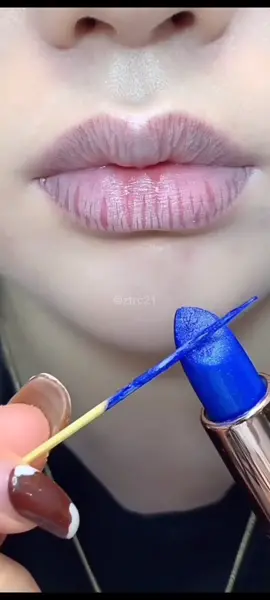 Women Lipstick Blue Magic Lipstick Waterproof Long Lasting Moisturizing Lip Balm Color Changing Lipstick #ztrc21 #tiktokshop #bluelipstick #changingcolorlipstick #magiclipstick #lipbalm #lipstick #fyp #fyppppppppppppppppppppppp 