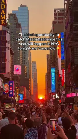 The glowing phenomenon is when the setting sun aligns with the Manhattan street grid. You can catch the best view from 14th, 23rd, 34th, 42nd and 57th Streets. See the link in our bio for more information about Manhattanhenge 🌇  🎥: @Noel Y. Calingasan #NYbucketlist #manhattanhenge #nyc
