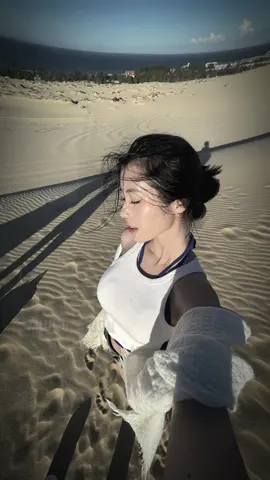 dung lam cai tinh cua em them buc?