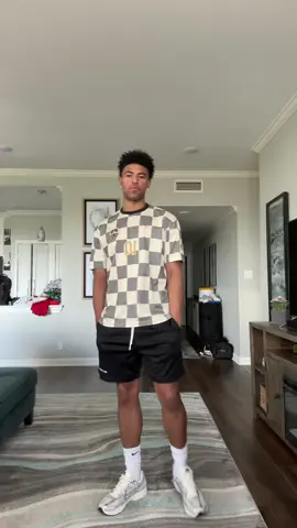 Soccer vibes for the day #foryou #foryoupage #ootd 