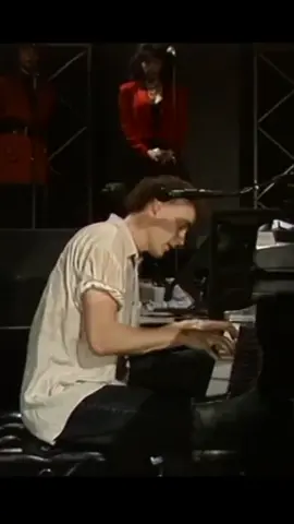 Bruce Hornsby and The Range - The show goes on #foryoupage #fyp #fypシ゚viral #fypシ #soulrnbsessions #fortheloveofmusic #moodboost #musicislife #throwback #oldskoolmusic #classics #SAMA28 #SpotifyWrapped 