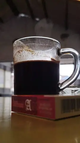ketika pagi ini mendung #musicfavorite #viral #fyp #foryourpage #KopiHitam #StorySecangkirKopi #StoryTentangKopi #kangngopi #minumkopi 